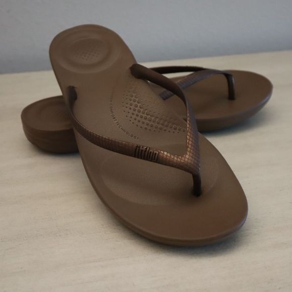 FitFlop E54-012-060 Women’s 8 Bronze Brown iQushion Ergonomic Flip-Flops Sandals - Picture 3 of 8